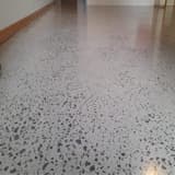 indoor concrete full expossed aggregate epoxy seal